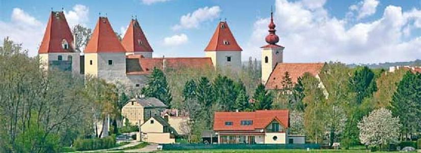 „Junii Sibiului“ erobern das schlossORTH